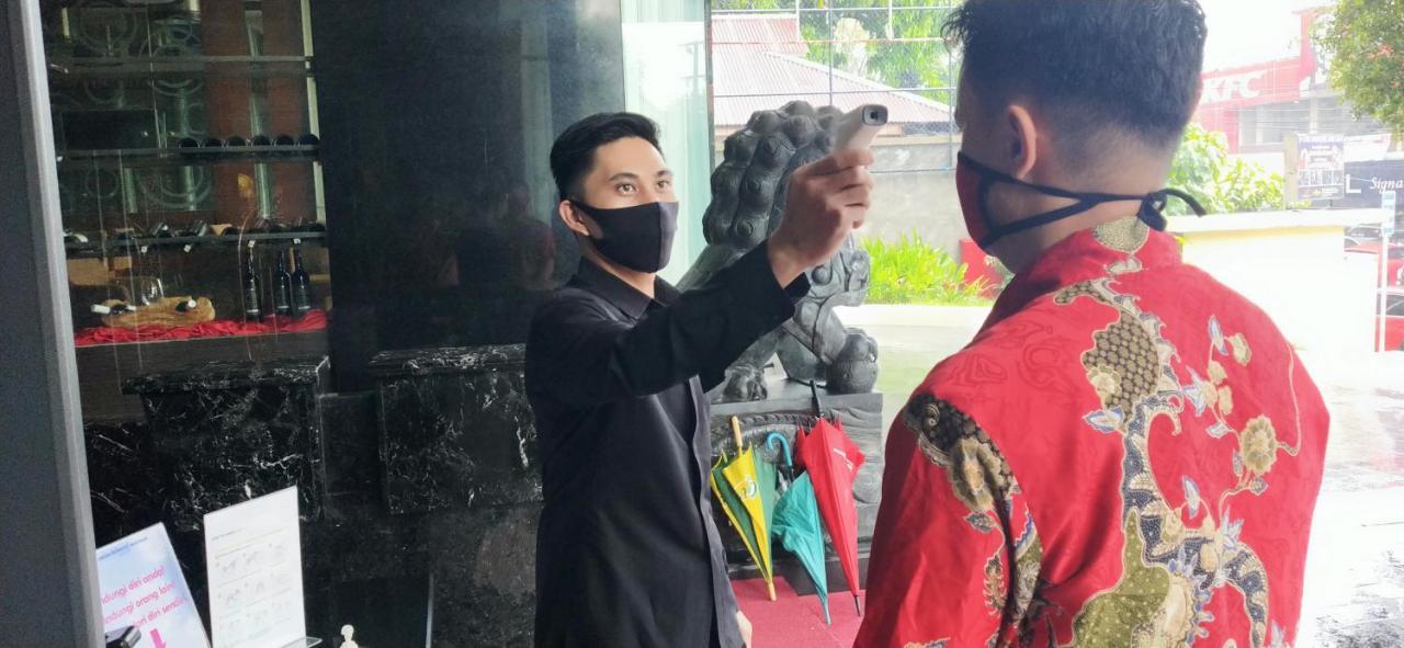 스위스-벨호텔 말레오산 마나도 외부 사진